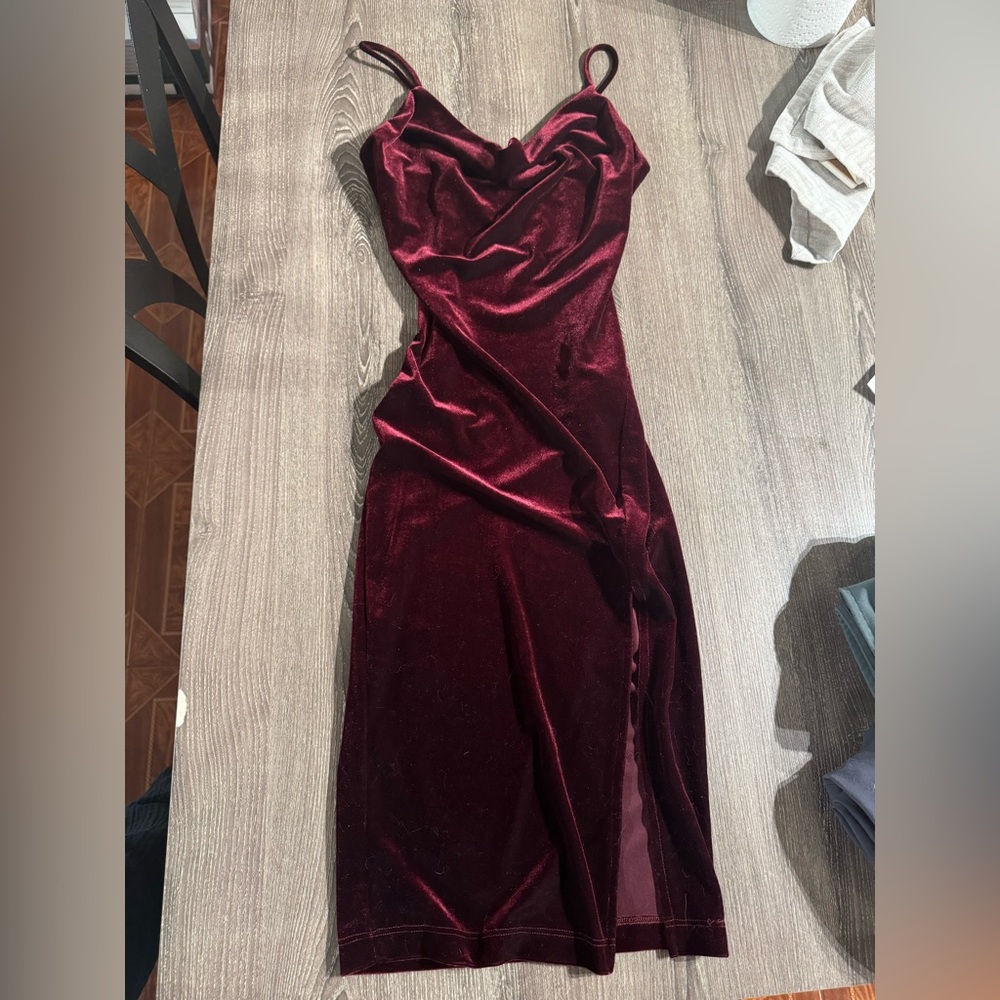 Guess Burgundy Velvet Dress